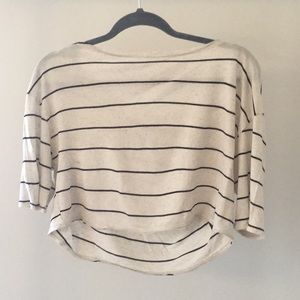 💕Striped lounge T. Size M. Off shoulder. Comfy!💕